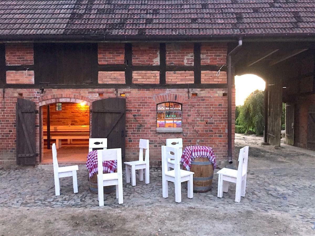 Zagroda Sledziowa Herring Farm Starkowo  Extérieur photo